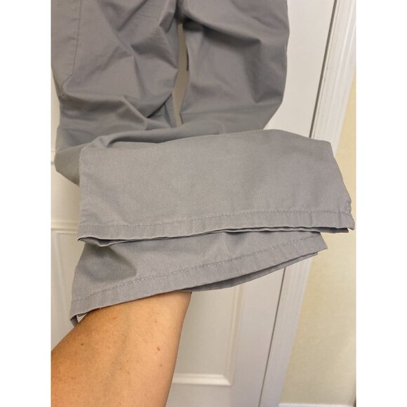 Butter Soft Stretch Ladies Platinum Grey Silver Scrub Set Size Medium & Med Pet - Picture 11 of 12